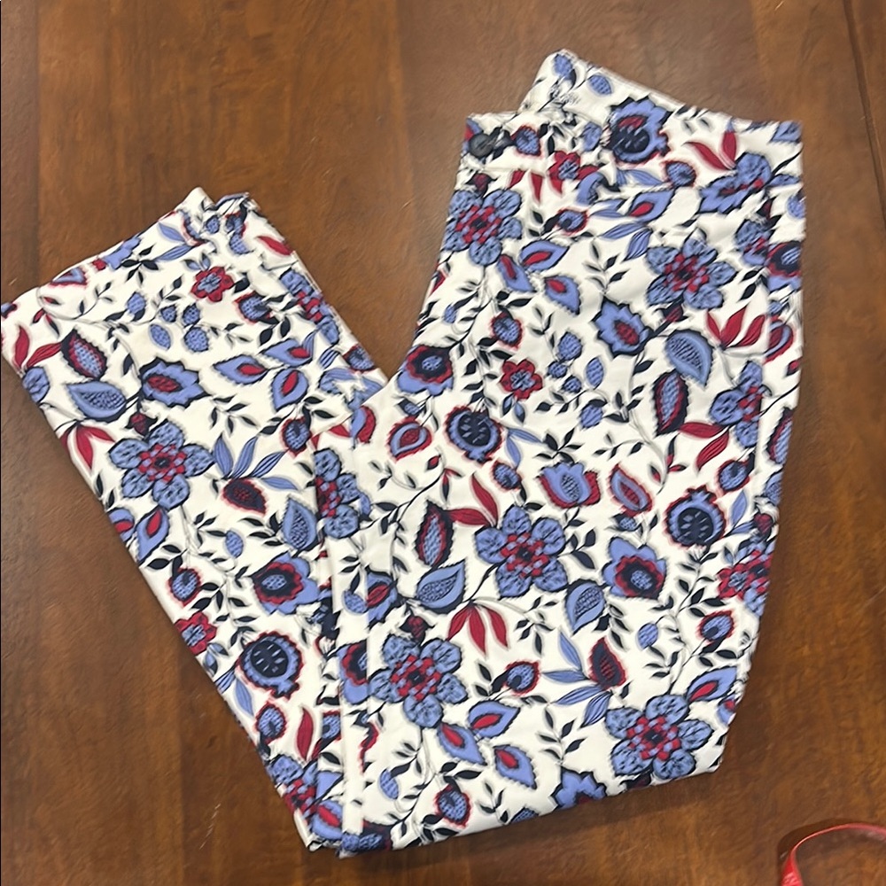 Floral Patterned Leggings